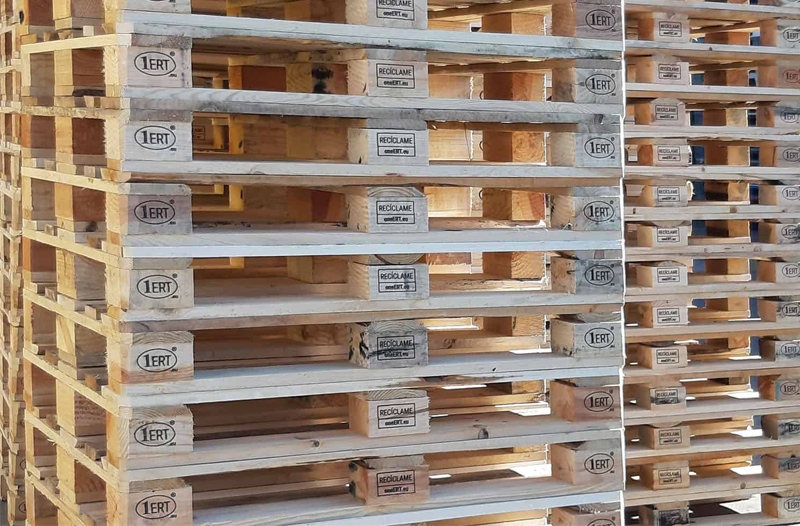 Los SDDR o Sistemas de Depósito Devolución y Retorno, son sistemas en los que se cobra un depósito monetario al consumidor o comprador para garantizar el retorno del envase, teniendo en cuenta que este depósito no puede ser superior al valor de reposición en caso de pérdida del envase.